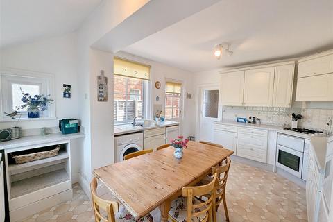 3 bedroom semi-detached house for sale, Salterns Road, Seaview, PO34 5AH
