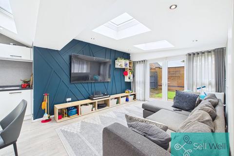 4 bedroom detached house for sale, Coral Road, Manchester M28