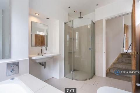 1 bedroom flat to rent, Chelsham Road, London, SW4