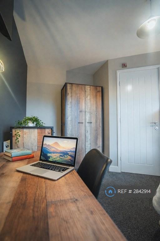 Ensuite 4