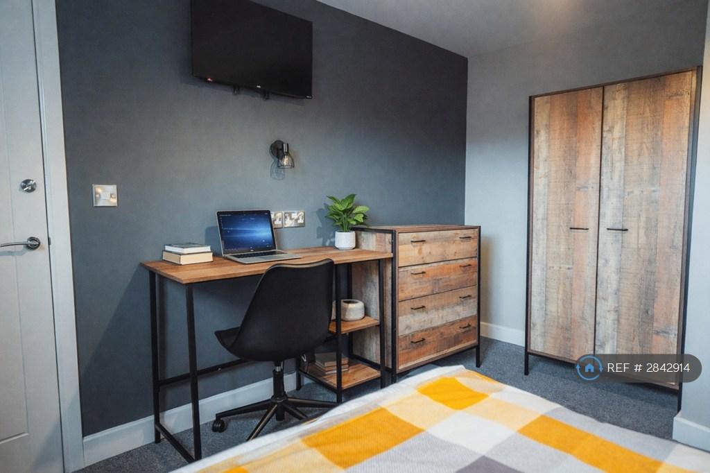 Ensuite 4