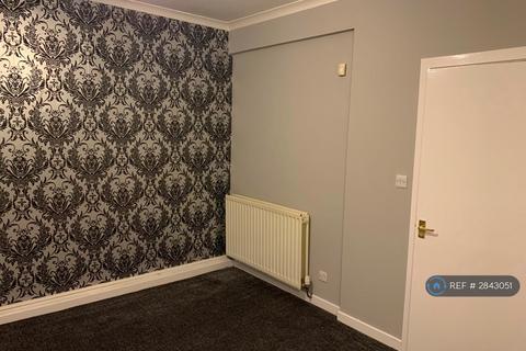 1 bedroom flat to rent, Muirend Street, Kilbirnie, KA25