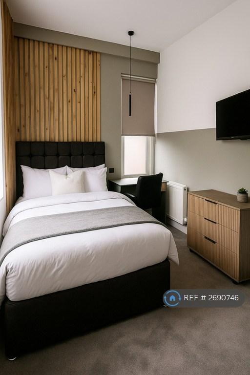 Double Room 1