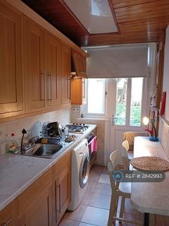 4 bedroom terraced house to rent, Doverfield Road, London, SW2
