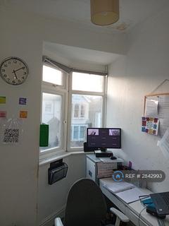 4 bedroom terraced house to rent, Doverfield Road, London, SW2