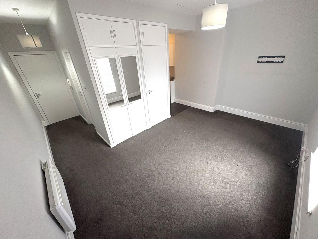 Lounge/Bedroom