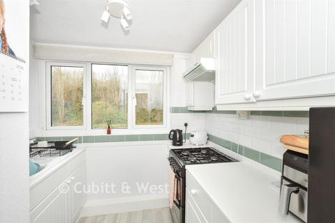 undefined, Bourne Court, Brighton BN1
