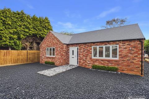 3 bedroom detached bungalow for sale, Ashby Road, Hinckley