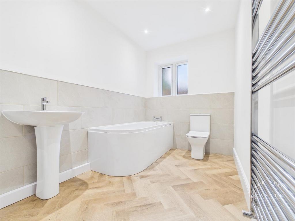 Family bathroom