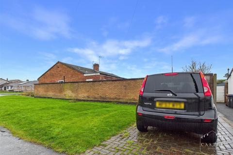 3 bedroom semi-detached bungalow for sale, Azalea Close, Burbage, Hinckley