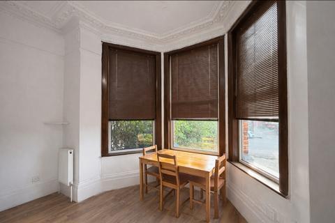 1 bedroom flat for sale, Mansfield Road, Ilford IG1