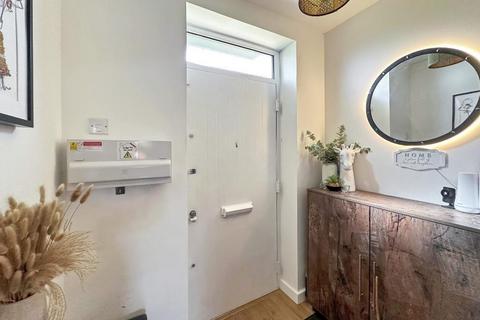 2 bedroom end of terrace house for sale, Limpsfield Road, South Croydon, Surrey, CR2 9BY