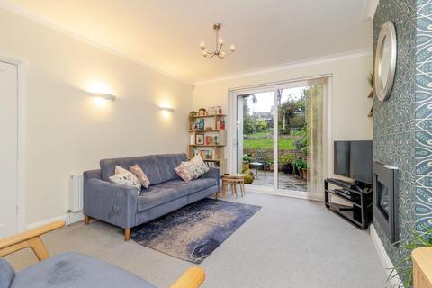 undefined, Farm Fields, Sanderstead, Surrey, CR2 0HQ