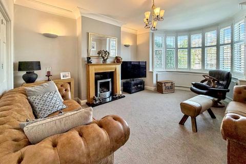 undefined, Arundel Avenue, South Croydon, Surrey, CR2 8BH