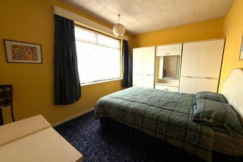 undefined, Challney, Luton LU4