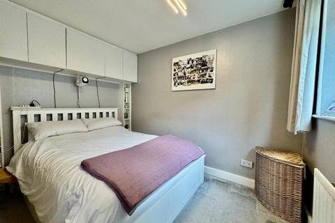 3 bedroom detached bungalow for sale, Devon Road, St Annes, Luton, Bedfordshire, LU2 0RU