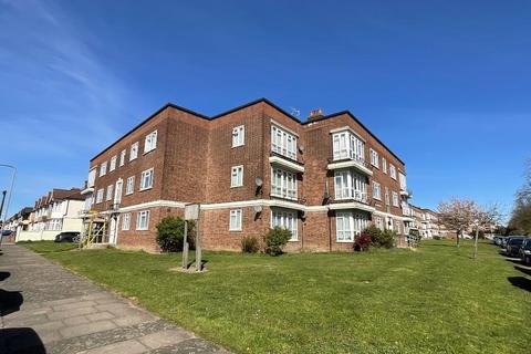 2 bedroom flat for sale, Barking IG11
