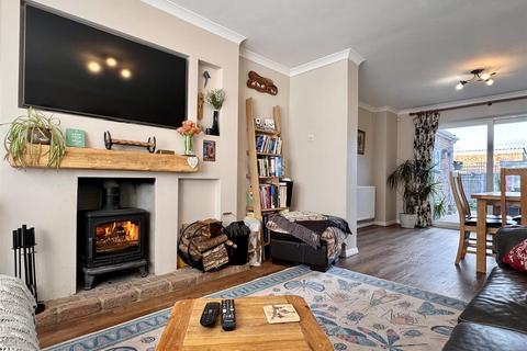 3 bedroom end of terrace house for sale, St. Michaels Walk, Galleywood, Chelmsford