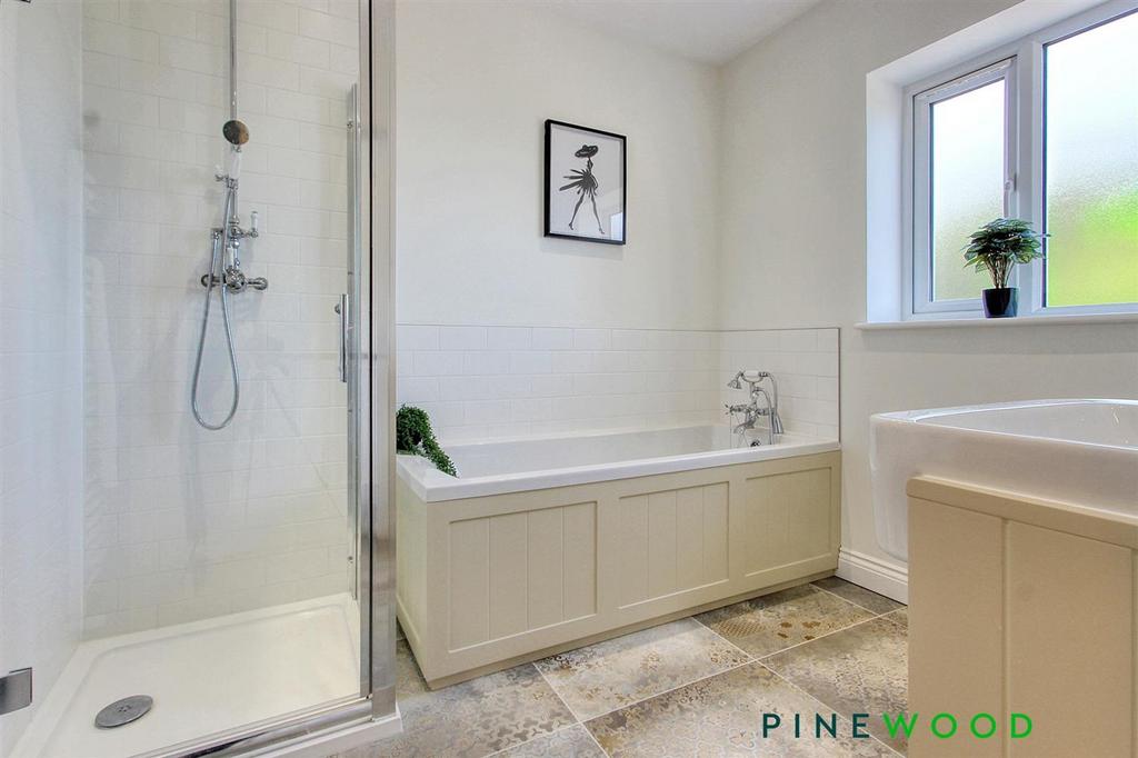 Family bathroom