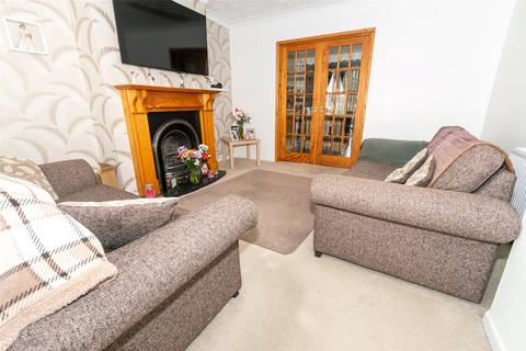 3 bedroom semi-detached house for sale, Rutland Drive, Middlewich