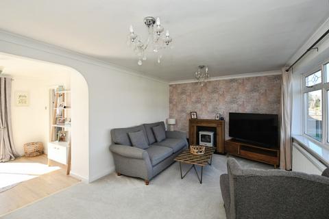 3 bedroom semi-detached house for sale, Dore Avenue, North Hykeham, Lincoln, LN6