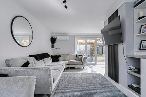 undefined, Tournay Close, Ashford, Kent, TN23