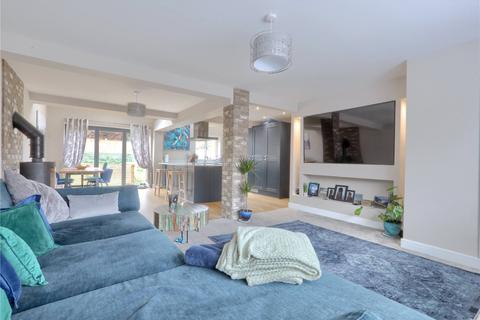3 bedroom link detached house for sale, Wentworth Crescent, New Marske