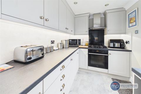 4 bedroom semi-detached house for sale, Richmond Road, Redcar