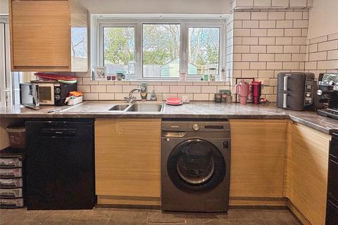 2 bedroom terraced house for sale, Lancaster Close, Oxfordshire OX26