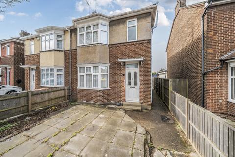undefined, Douglas Crescent, Dunstable LU5