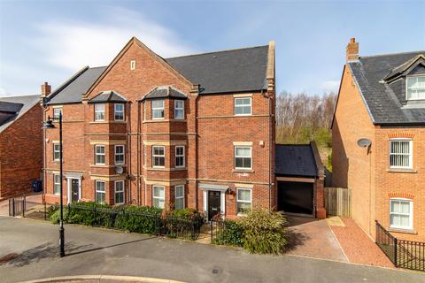 5 bedroom semi-detached house for sale, Barmoor Drive, Melbury, NE3