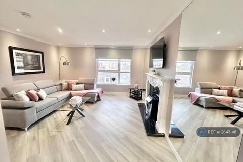3 bedroom penthouse to rent, New Century House, Aberdeen, AB11