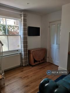 undefined, Park Road, Redhill, RH1