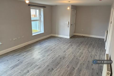 2 bedroom flat to rent, Eccles, Eccles, Manchester, M30