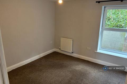 2 bedroom flat to rent, Eccles, Eccles, Manchester, M30