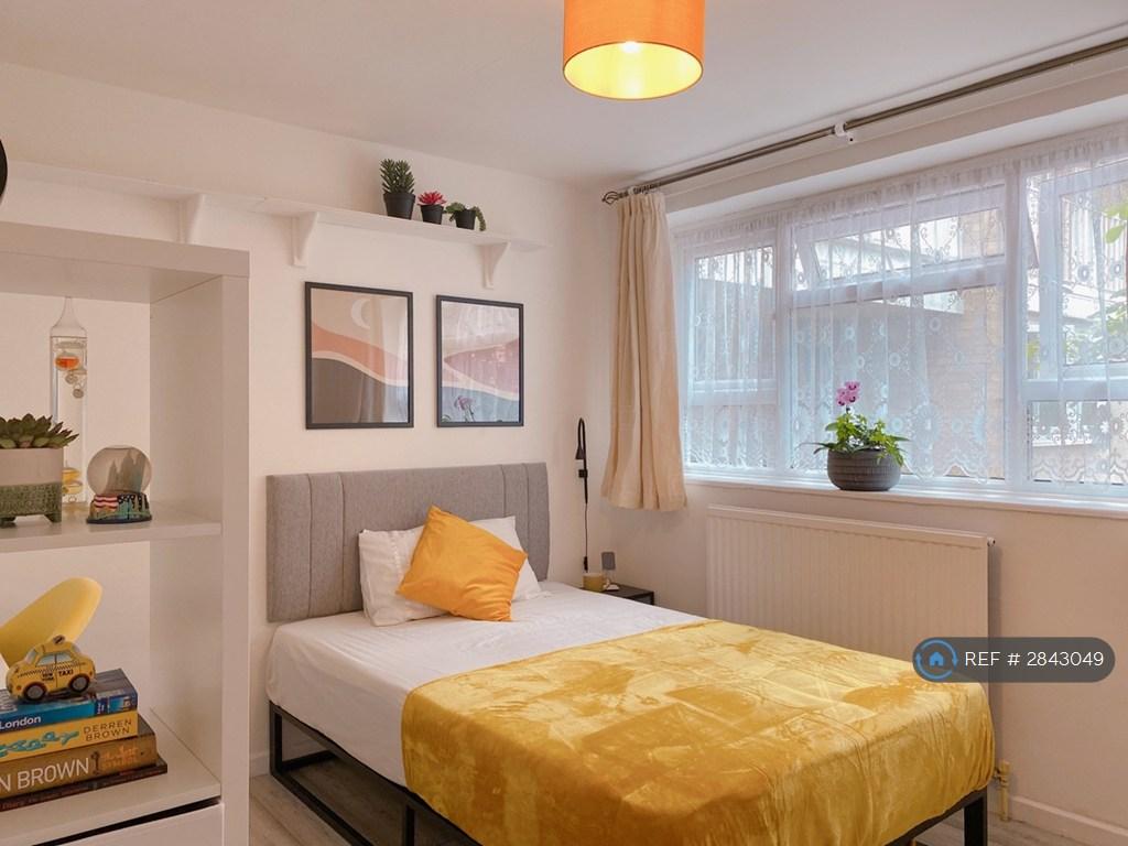 Room 3 (£750pm)