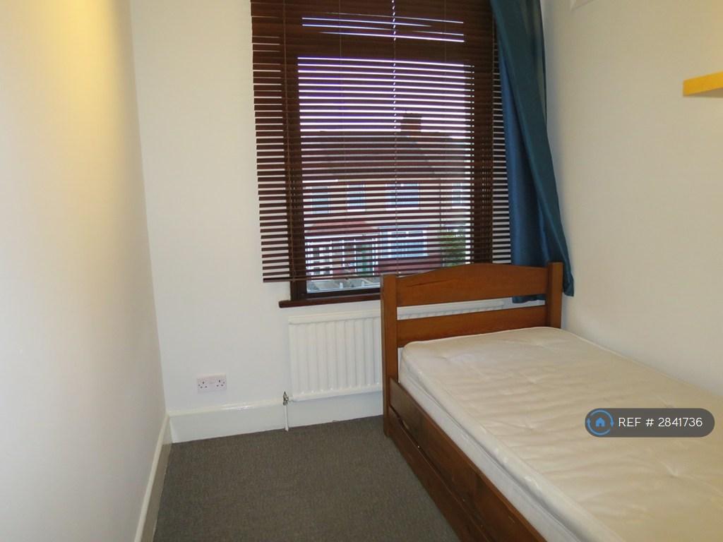Double Bedroom 3
