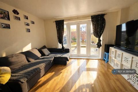 undefined, Sinclair Drive, Basingstoke, RG21