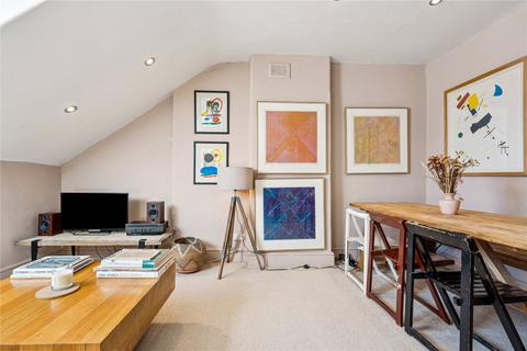 1 bedroom apartment for sale, St. James Terrace, SW12