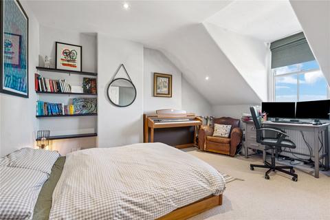 1 bedroom apartment for sale, St. James Terrace, SW12