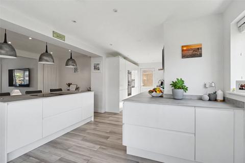 3 bedroom detached house for sale, Wester-Moor Way, Roundswell, Barnstaple, EX31
