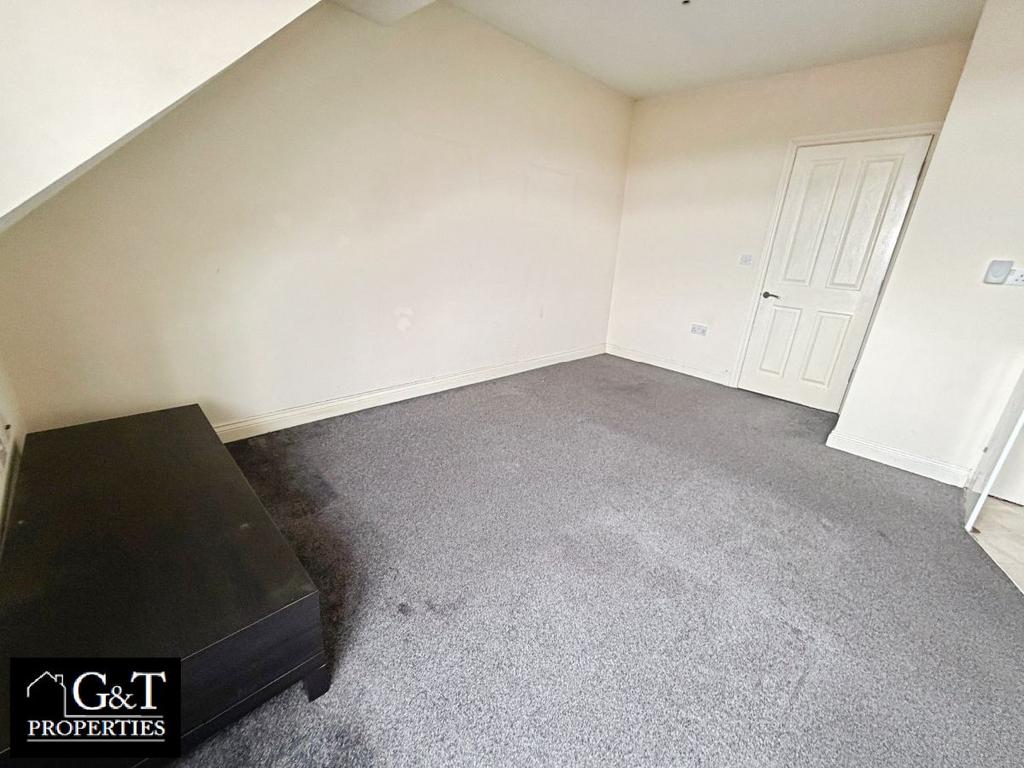 Kitchen/Living Area