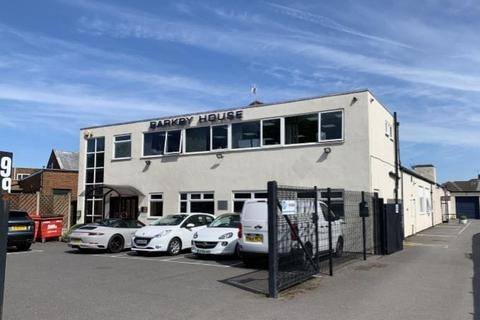 Industrial unit to rent, 99 Barkby Rd Leicester LE4 9LG