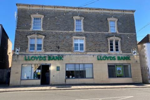 Office for sale, 16 The Triangle Clevedon BS21 6NG