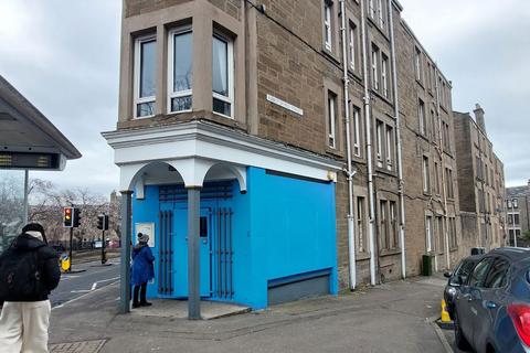 Retail property (high street) to rent, 236 Blackness Rd Dundee DD2 1RG