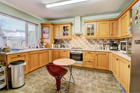 4 bedroom bungalow for sale, Front Street, Castleside, Consett, DH8