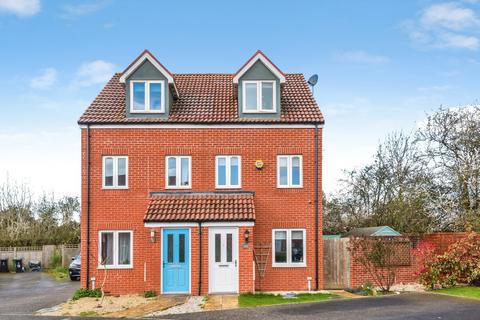 3 bedroom semi-detached house for sale, Brickworth Place, Swindon, Wiltshire, SN3