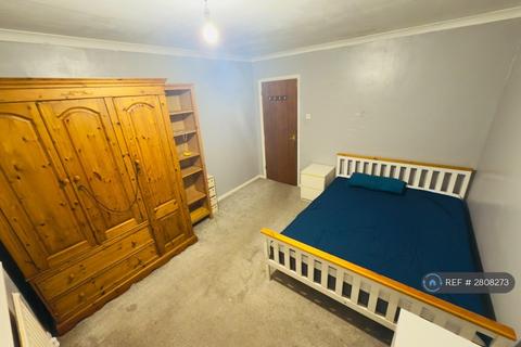 1 bedroom in a house share to rent, Leagrave High St, Luton, LU4