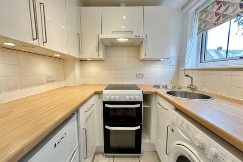 1 bedroom ground floor flat for sale, Flat 7 36 Millhouses Lane Millhouses Sheffield S7 2HB
