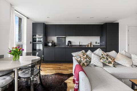 2 bedroom apartment for sale, 29 Track Street, London, E17